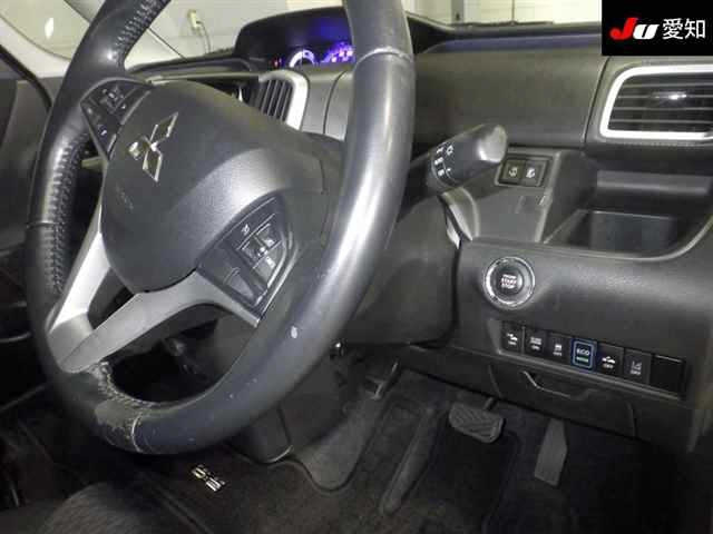 MITSUBISHI DELICA D2 2017