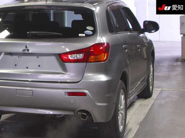 MITSUBISHI RVR 2012