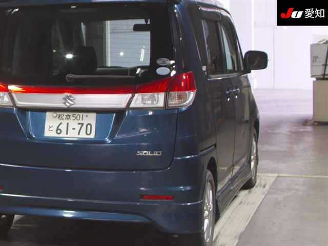 SUZUKI SOLIO 2011