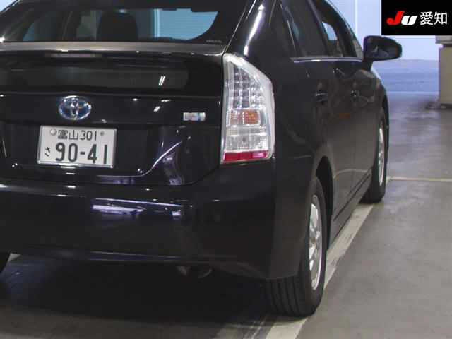 TOYOTA PRIUS 2010