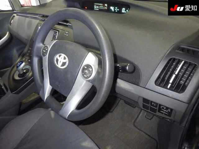 TOYOTA PRIUS 2010