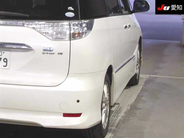 TOYOTA ESTIMA HYBRID 2009