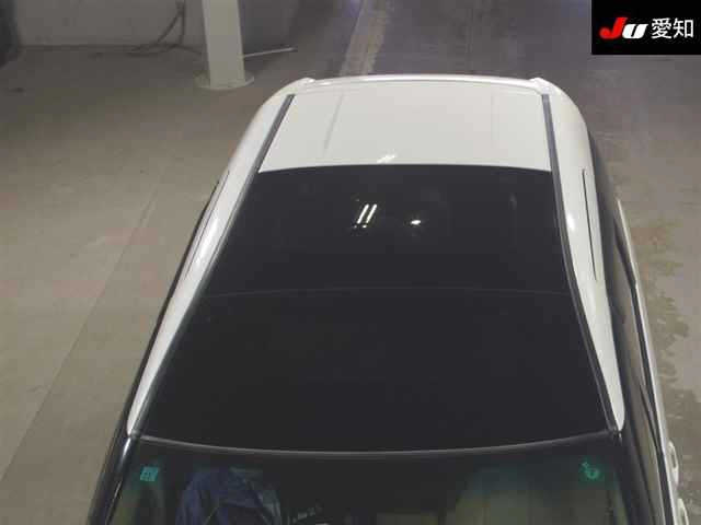 TOYOTA ESTIMA HYBRID 2009