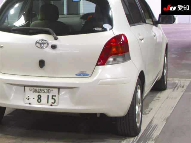 TOYOTA VITZ 2009
