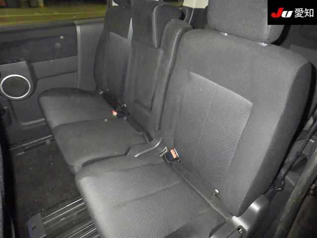 MITSUBISHI DELICA D5 2014