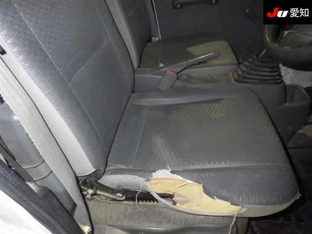 MITSUBISHI MINICAB TRUCK 2013