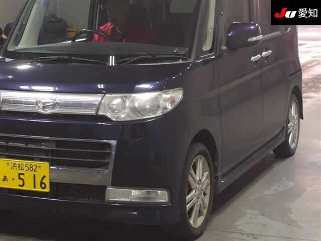 DAIHATSU TANTO 2009