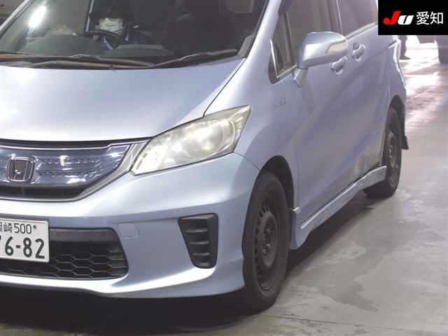 HONDA FREED 2013