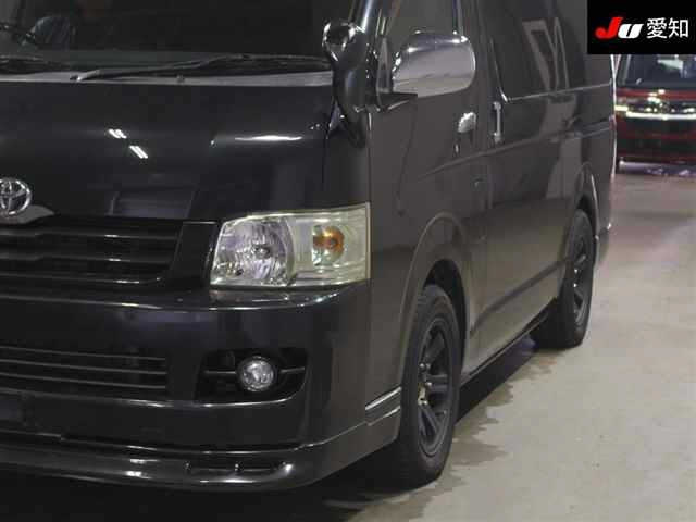TOYOTA HIACE 2008