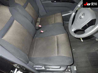 NISSAN ROOX 2011