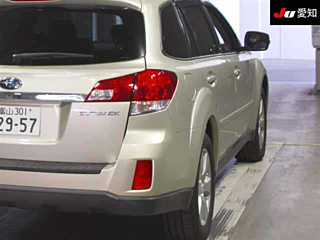 SUBARU LEGACY OUTBACK 2011