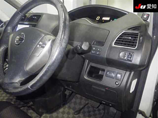 NISSAN SERENA 2012