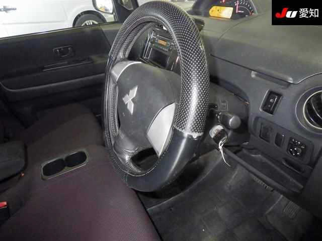 MITSUBISHI TOPPO 2010