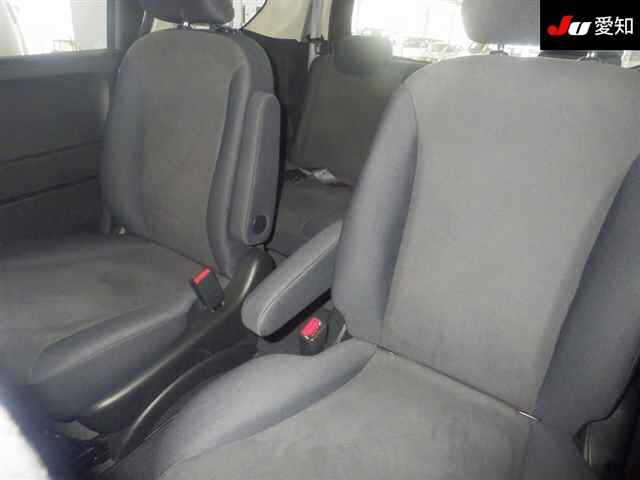 HONDA FREED 2010