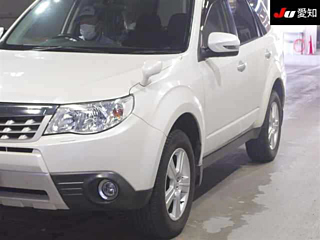 SUBARU FORESTER 2011