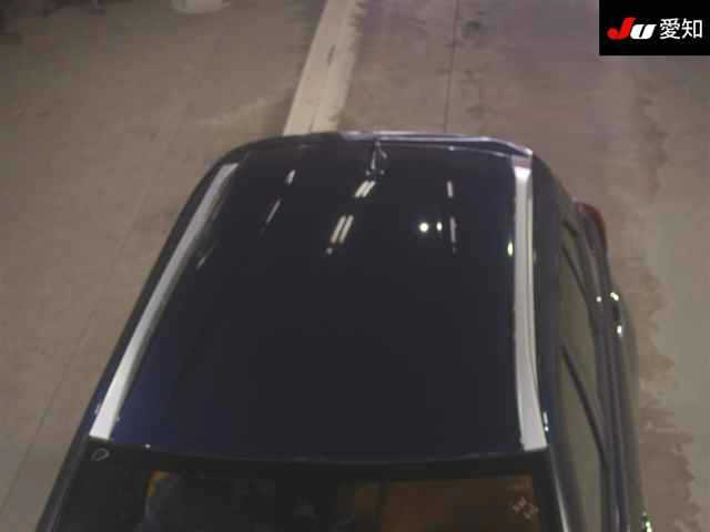 NISSAN KIX 2021