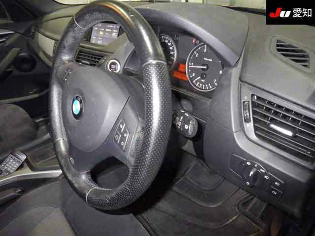 BMW X1 2011