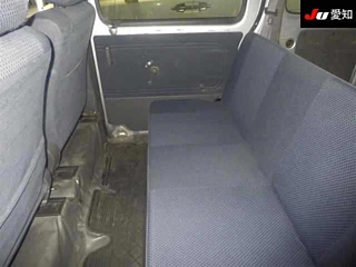 DAIHATSU HIJET VAN 2011