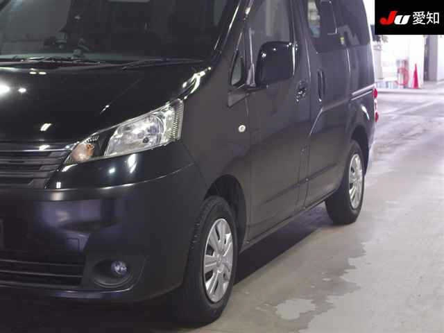 MITSUBISHI DELICA D3 2013