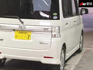 DAIHATSU TANTO 2013