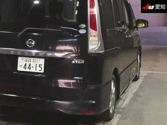 NISSAN SERENA 2011