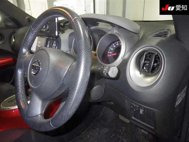 NISSAN JUKE 2012