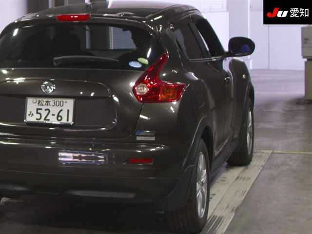 NISSAN JUKE 2012