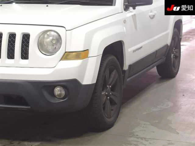 CHRYSLER JEEP PATRIOT 2012