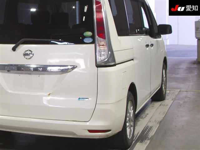 NISSAN SERENA 2013