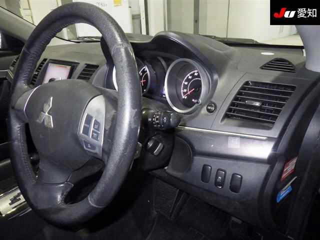 MITSUBISHI GALANT FORTIS 2011