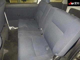 DAIHATSU HIJET VAN 2011