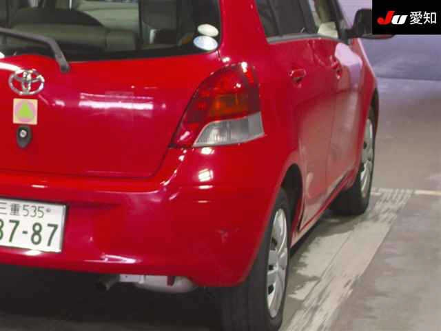 TOYOTA VITZ 2009