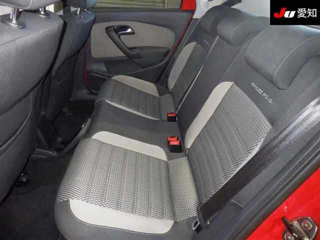 VOLKSWAGEN CROSS POLO 2012