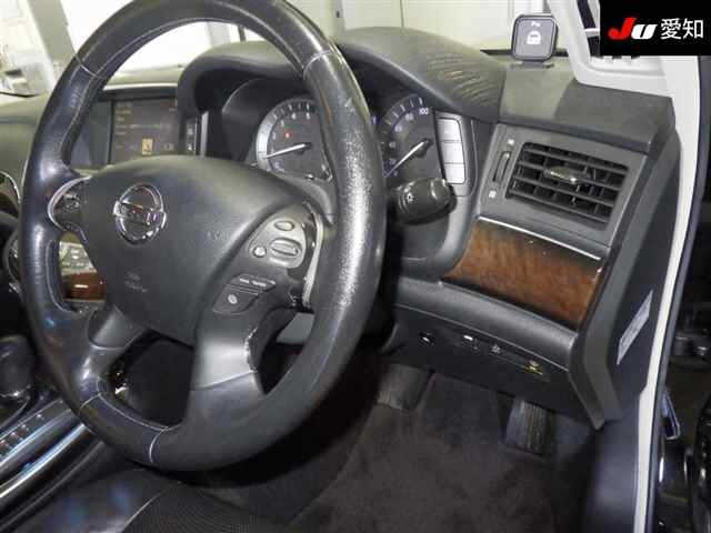 NISSAN FUGA 2009