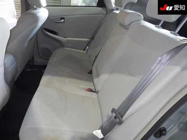 TOYOTA PRIUS PHV 2012