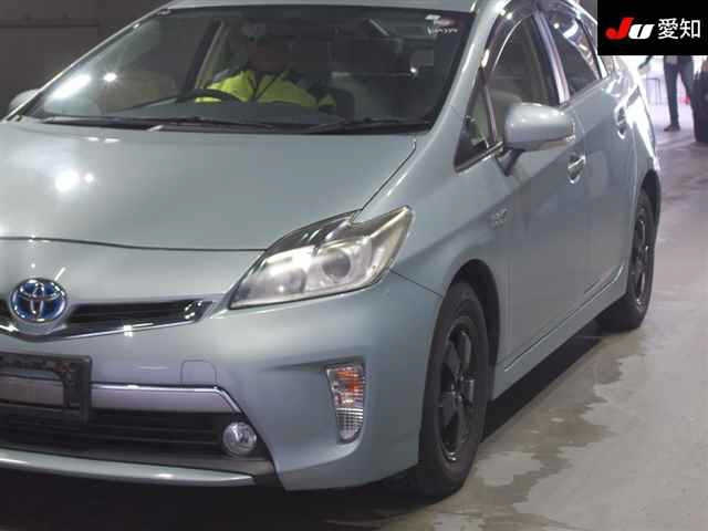 TOYOTA PRIUS PHV 2012