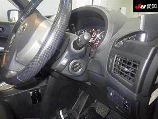 NISSAN X-TRAIL 2012