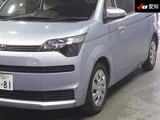TOYOTA SPADE 2013