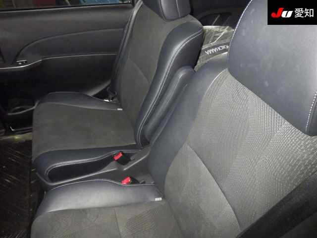 TOYOTA ESTIMA 2014
