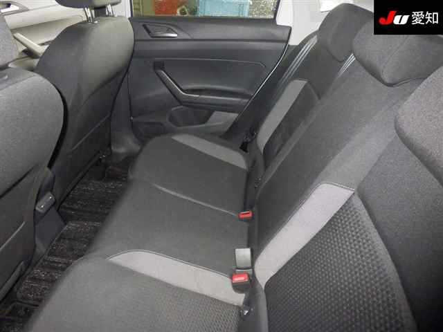 VOLKSWAGEN POLO 2023