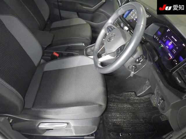 VOLKSWAGEN POLO 2023