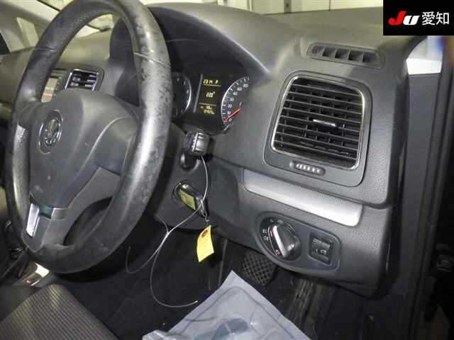 VOLKSWAGEN SHARAN 2012