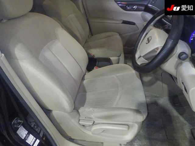NISSAN ELGRAND 2010