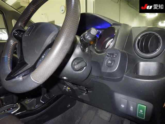 HONDA FIT SHUTTLE 2013