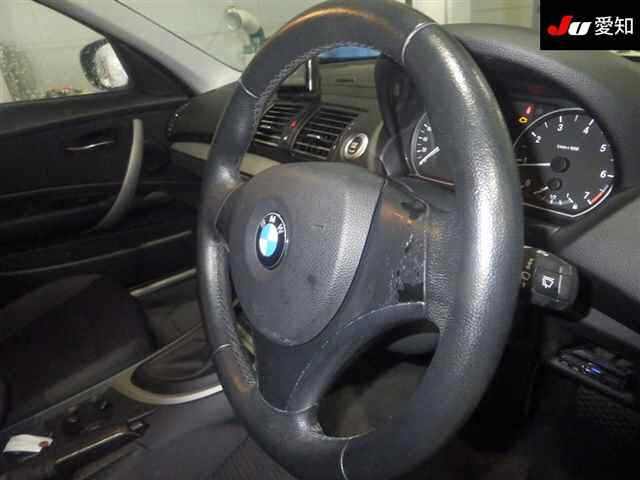 BMW 1 SERIES 2010