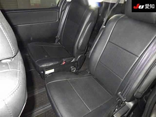 TOYOTA VOXY 2016