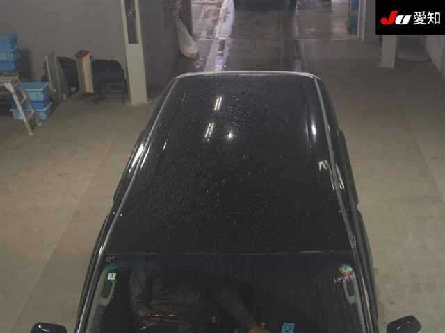 TOYOTA VELLFIRE 2010