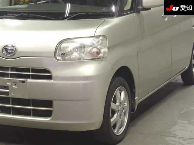 DAIHATSU TANTO 2012