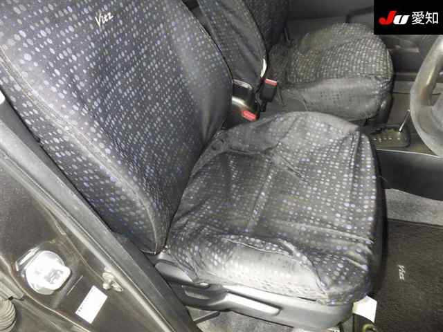 TOYOTA VITZ 2012