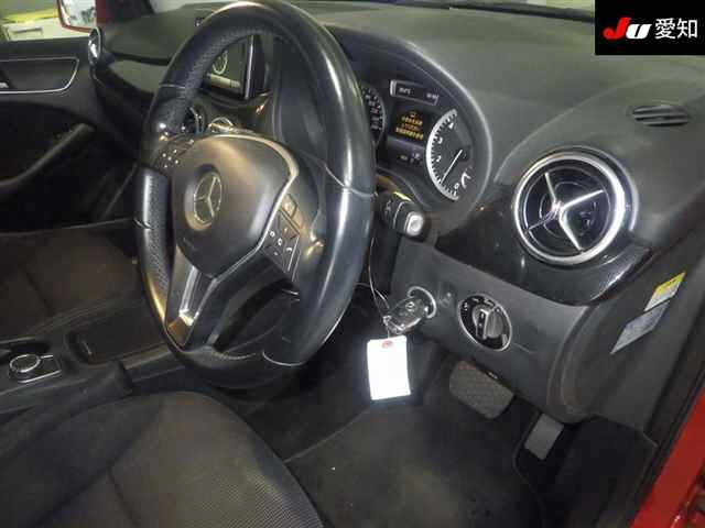 MERCEDES BENZ B CLASS 2013